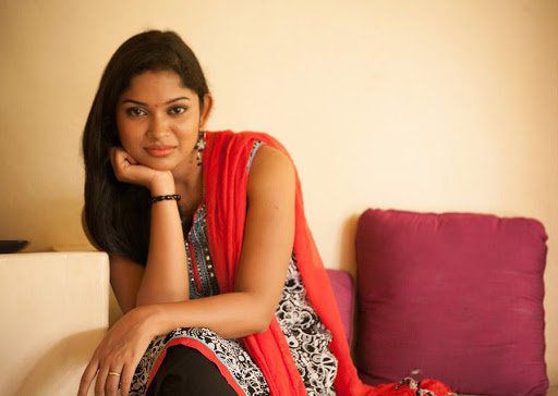 Sri Priyanka – Goddess beautiful actress in Tamil cinema