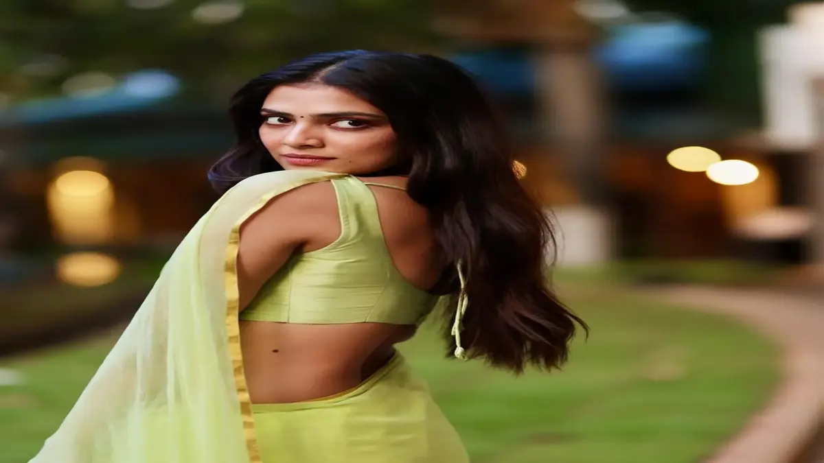 Malavika Mohanan Turns Up the Heat in a Fiery Red Dress – Alert: Hot Pics Inside!