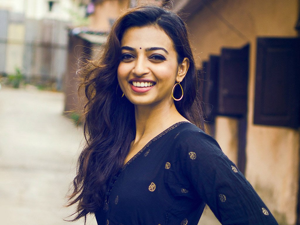 radhika-apte-smile  